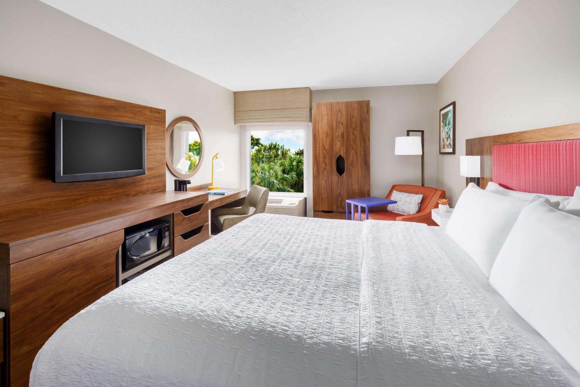 Hampton Inn Ft. Lauderdale-Cypress Creek Fort Lauderdale Exterior photo