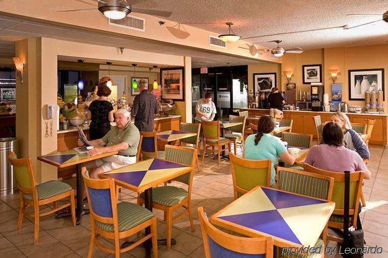 Hampton Inn Ft. Lauderdale-Cypress Creek Fort Lauderdale Restaurant photo