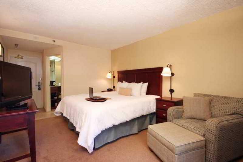 Hampton Inn Ft. Lauderdale-Cypress Creek Fort Lauderdale Room photo