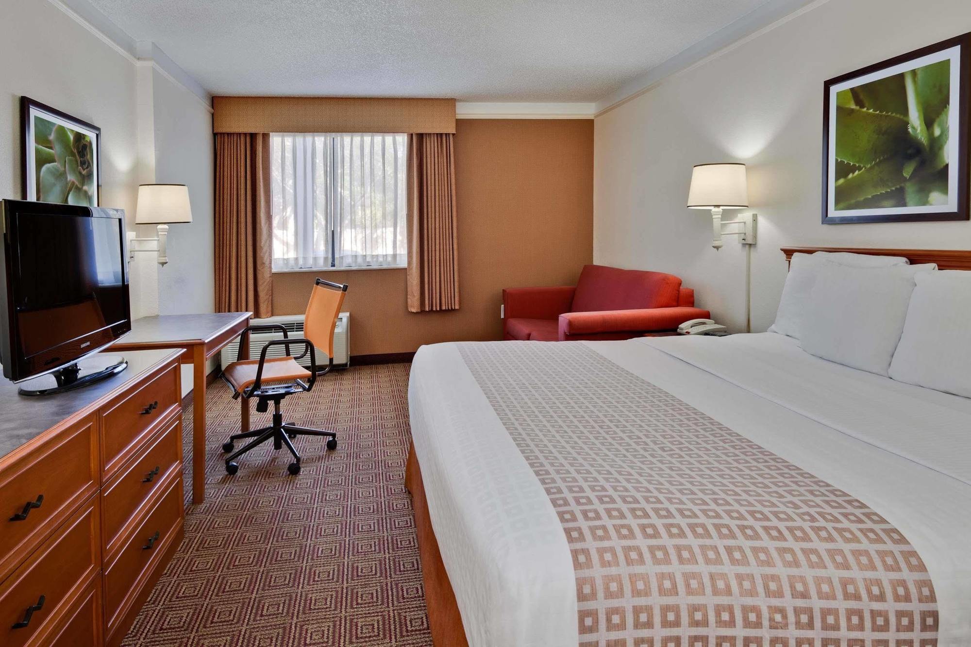 Hampton Inn Ft. Lauderdale-Cypress Creek Fort Lauderdale Exterior photo