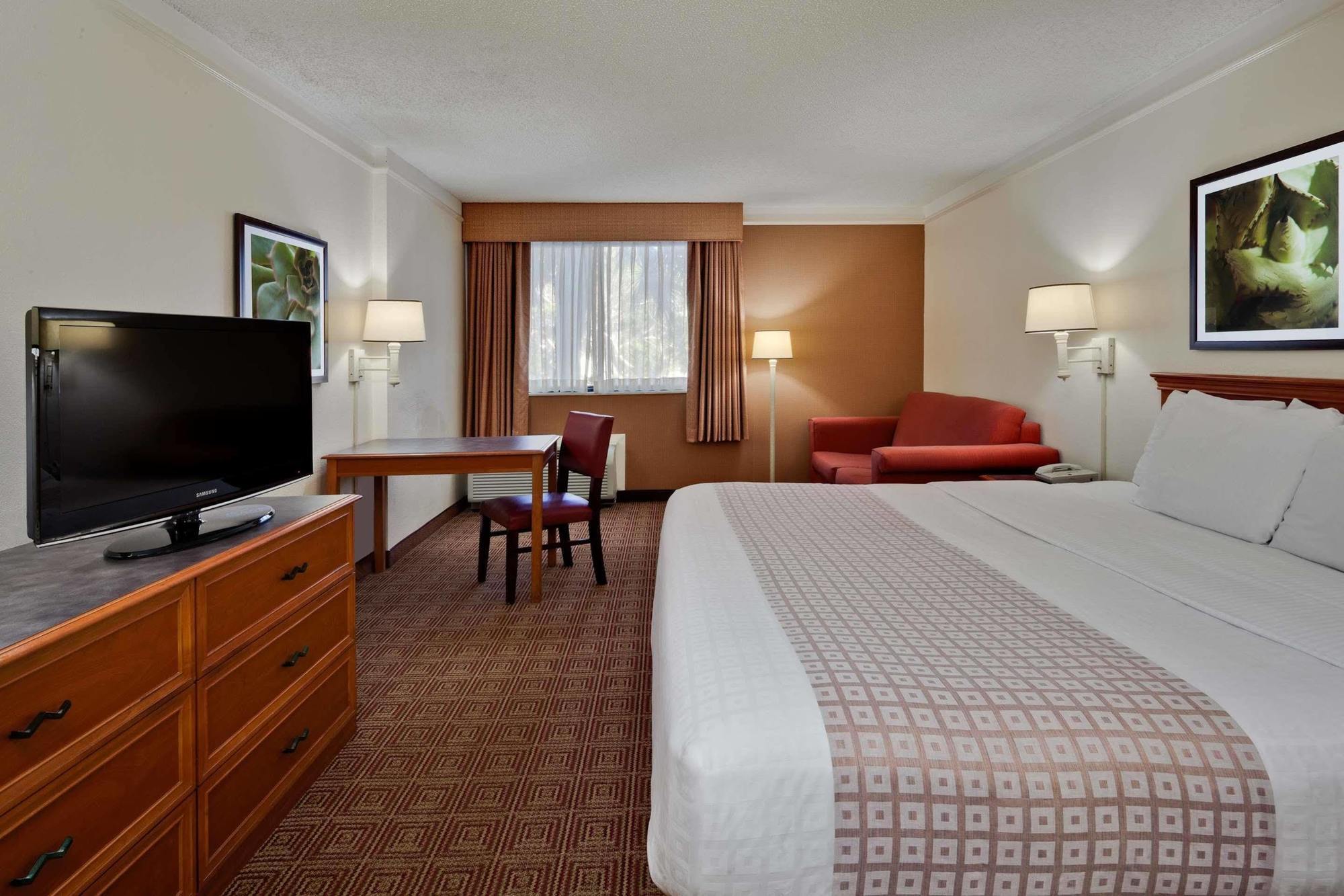Hampton Inn Ft. Lauderdale-Cypress Creek Fort Lauderdale Exterior photo